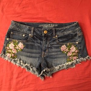American eagle shorts!